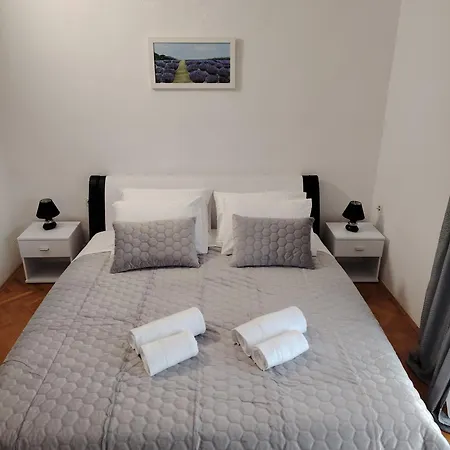 Old Varos Amazing View سبليت