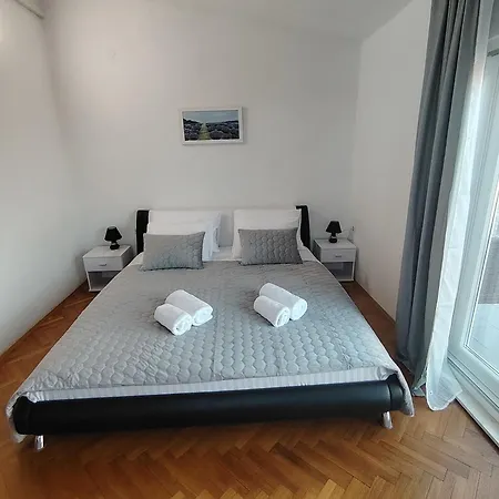 Old Varos Amazing View سبليت