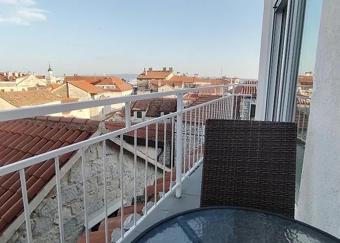 Old Varos Amazing View Apartment