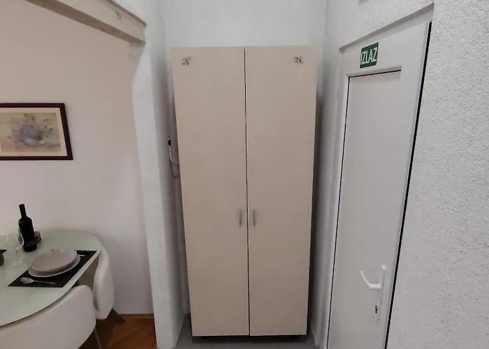 Old Varos Amazing View Apartament *